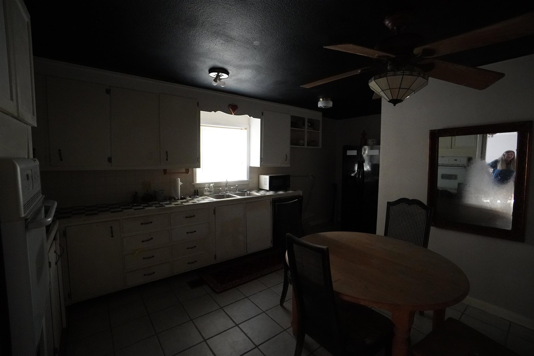 6872 Henderson Drive Bagdad, FL 32583 - Photo 31 of 44 Kitchen