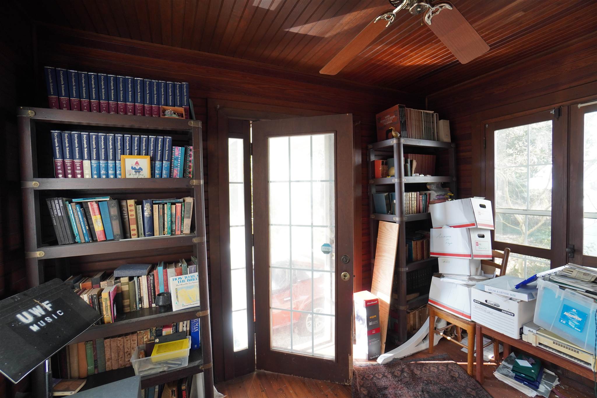 6872 Henderson Drive Bagdad, FL 32583 - Photo 4 of 44 First Floor Study