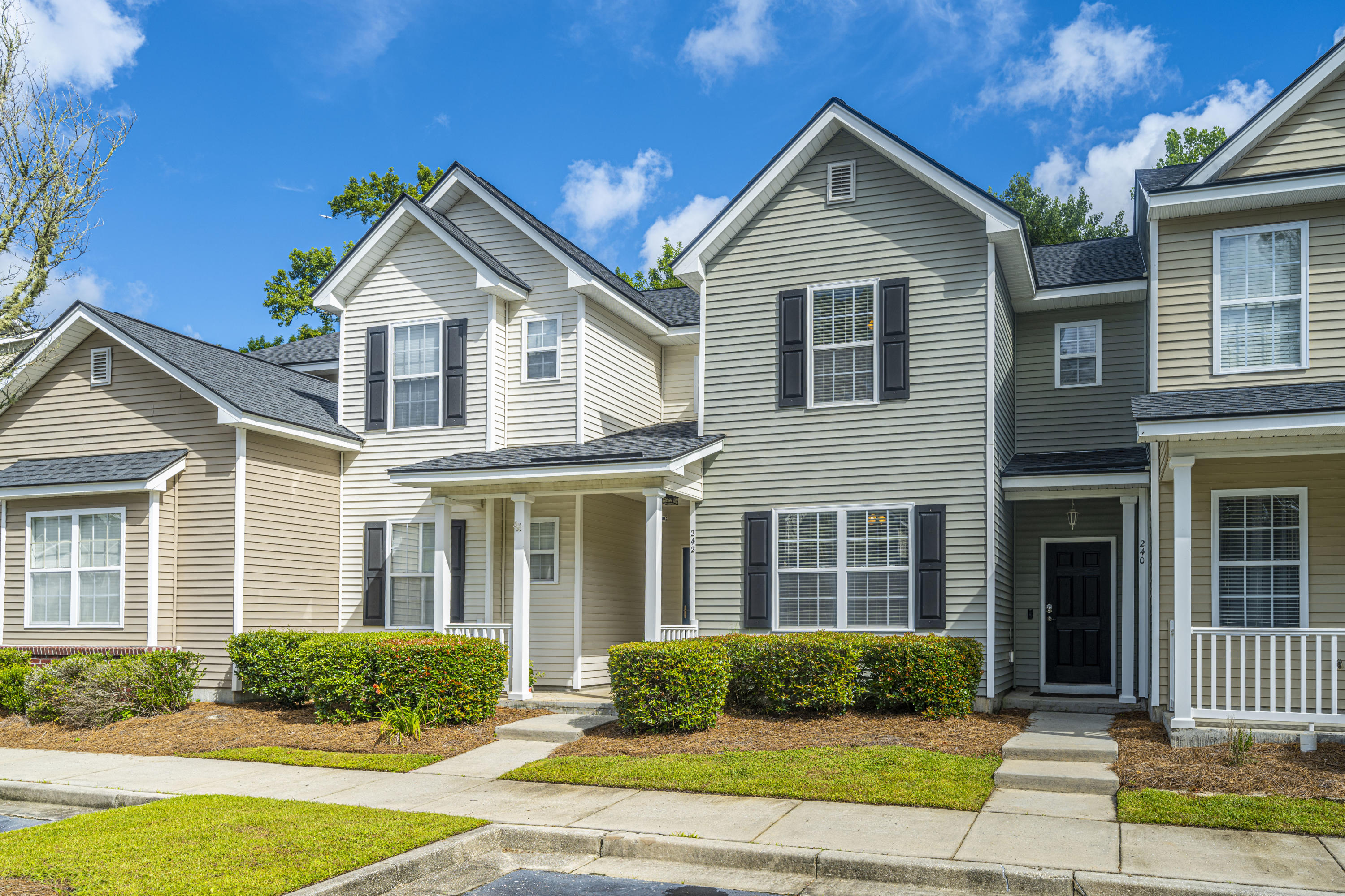 240 Brookshire Road Goose Creek, SC 29445 - Photo 1 of 46 240Brookshire04
