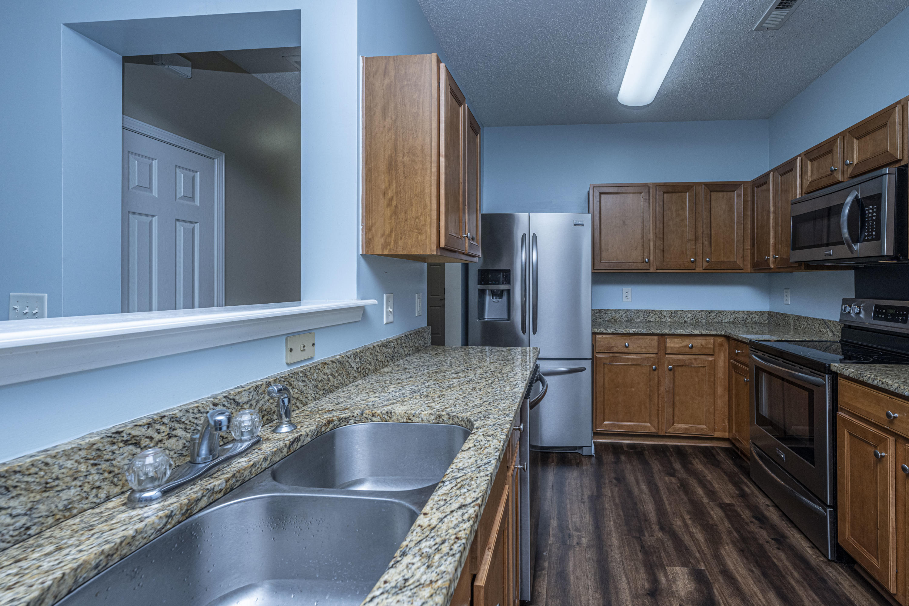 240 Brookshire Road Goose Creek, SC 29445 - Photo 7 of 46 240Brookshire07