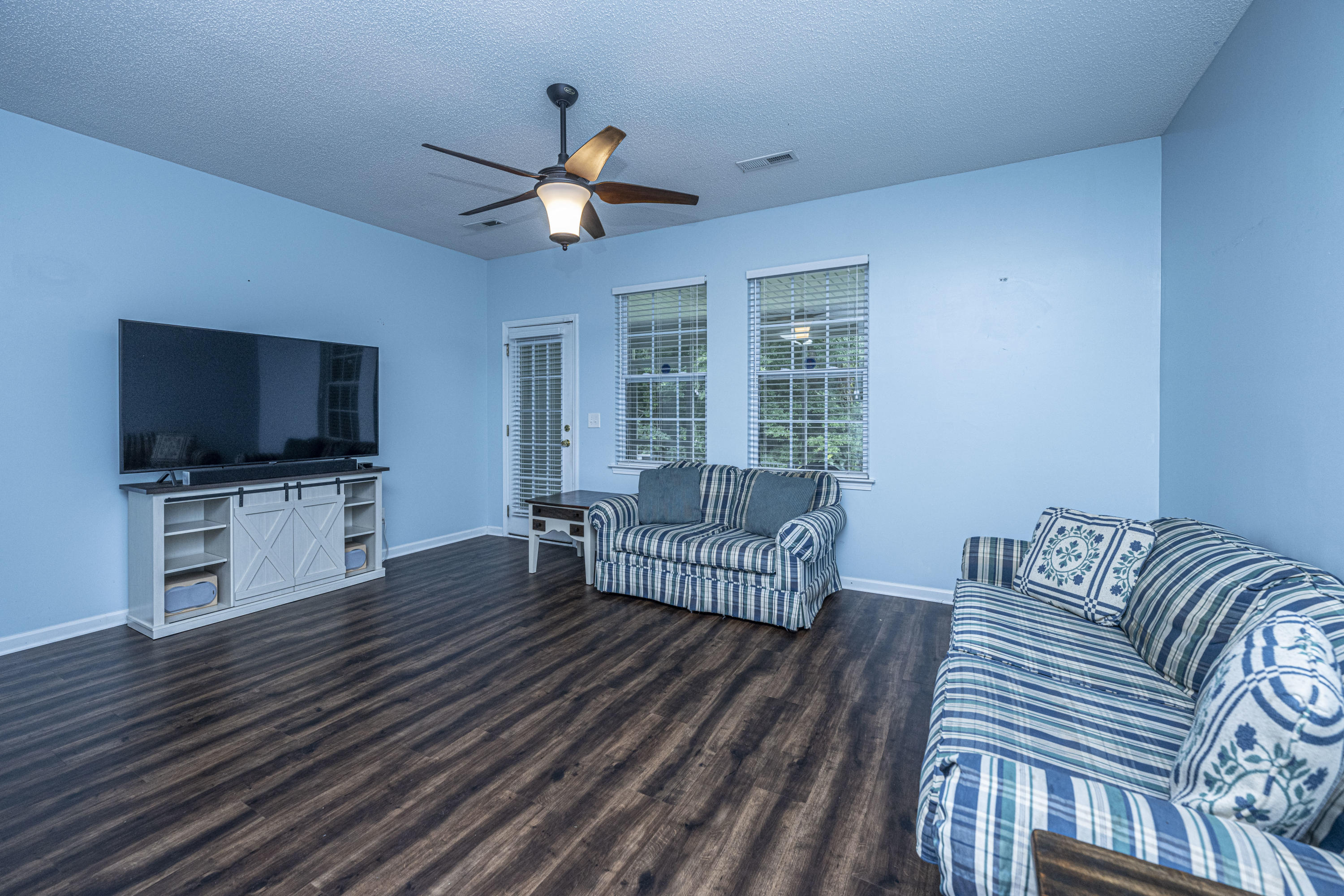 240 Brookshire Road Goose Creek, SC 29445 - Photo 8 of 46 240Brookshire08