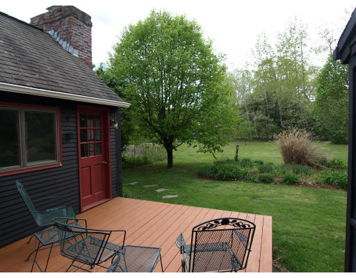 58 Farm Road Bolton, MA 01740 - Photo 3 of 13