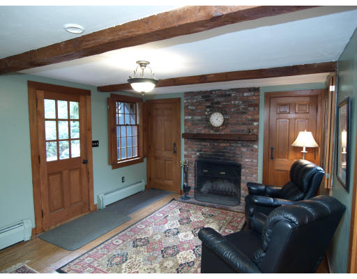 58 Farm Road Bolton, MA 01740 - Photo 7 of 13
