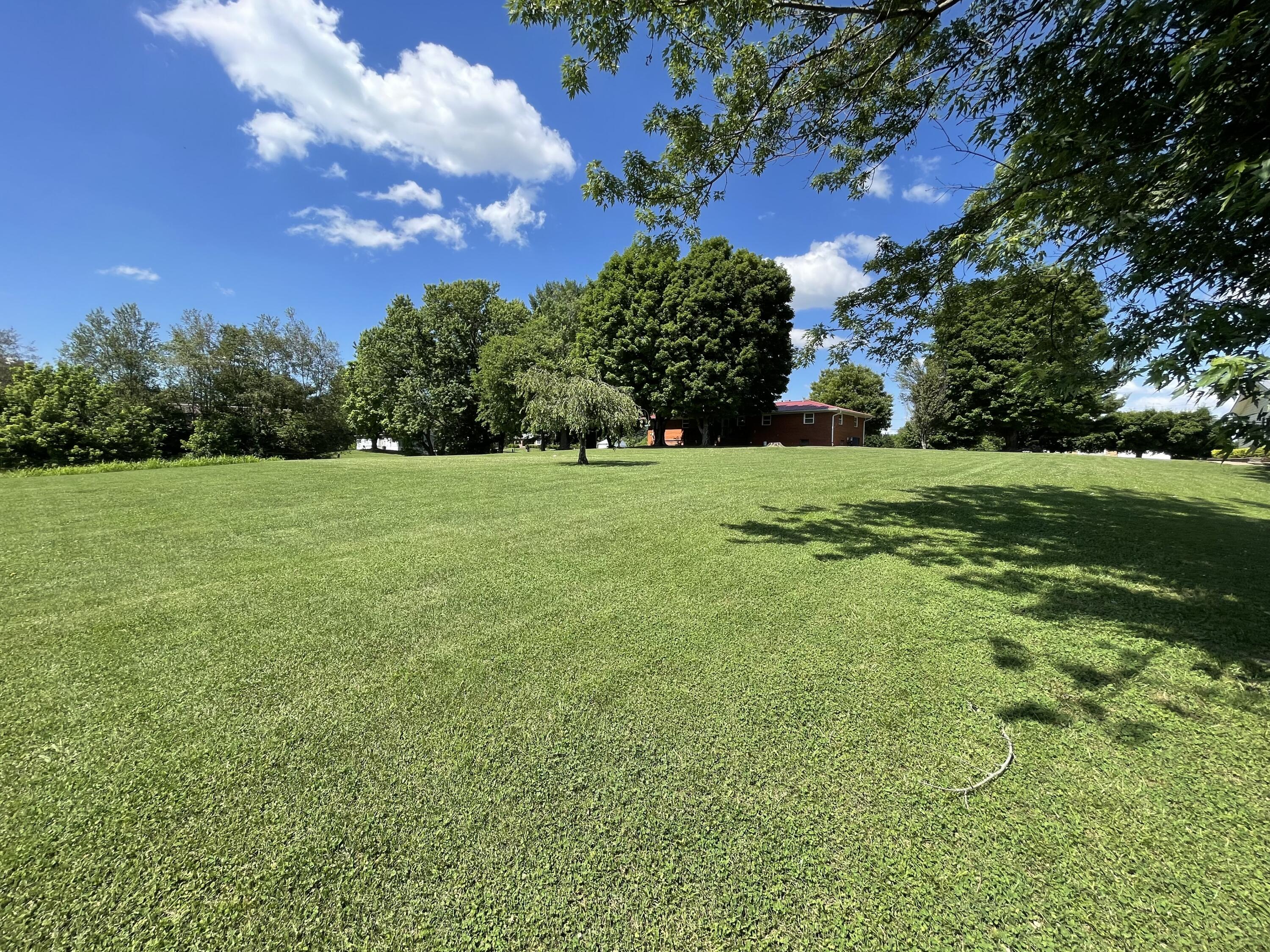 2170 Jones Bridge Road Greeneville, TN 37743 - Photo 4 of 15 16215D02-C7E9-44DB-9ACB-46945868EAF4