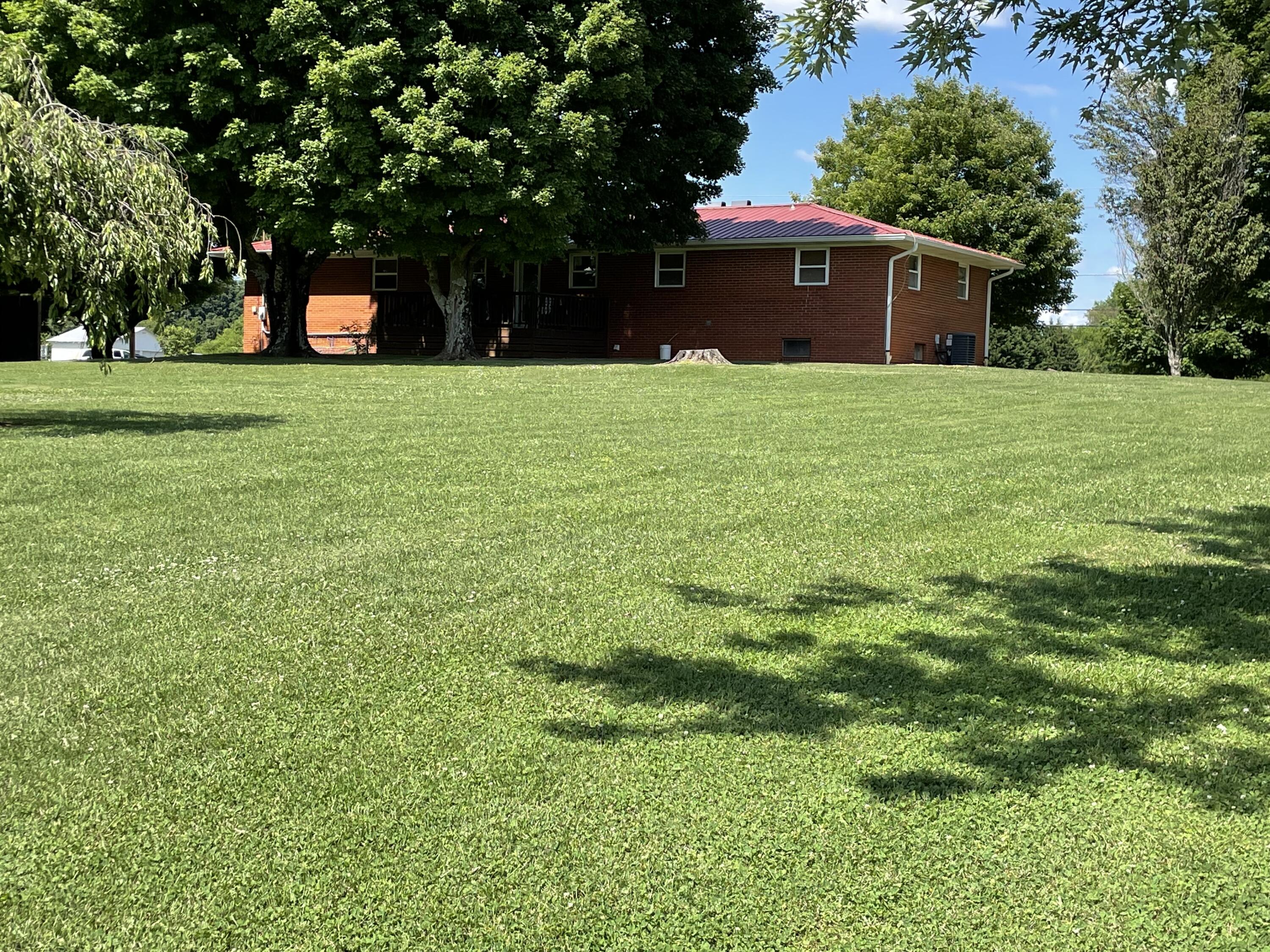 2170 Jones Bridge Road Greeneville, TN 37743 - Photo 5 of 15 0AAE3CDD-CA95-44AF-9851-31CE5C9125F1
