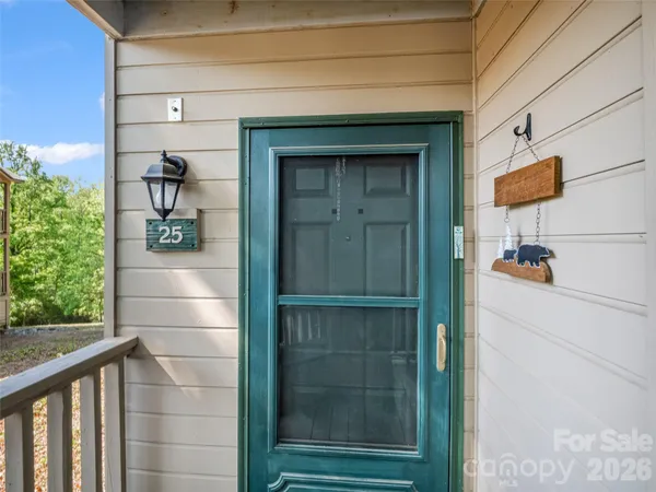 $139,000 | 160 Whitney Boulevard, Unit 25, Lake Lure, NC 28746