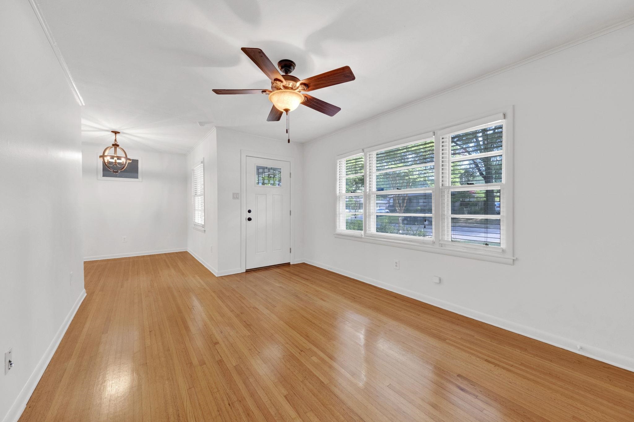 5039 Sea Isle Road Memphis, TN 38117 - Photo 8 of 19 Gallery Image 8