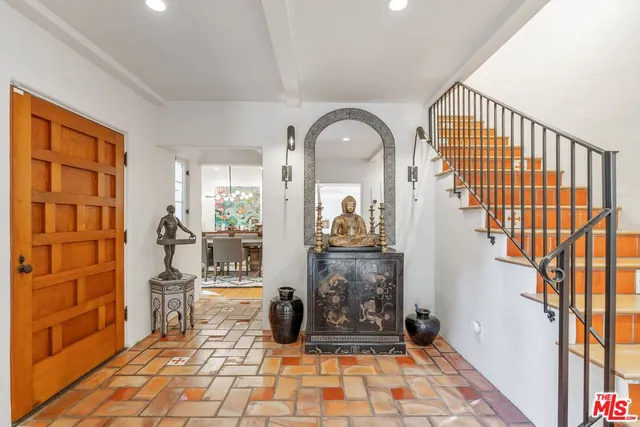 $16,000 | 1643 Queens Road, Los Angeles, CA 90069