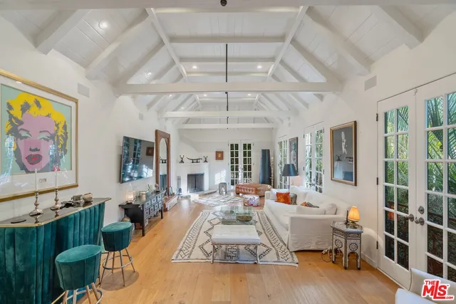 $16,000 | 1643 Queens Road, Los Angeles, CA 90069