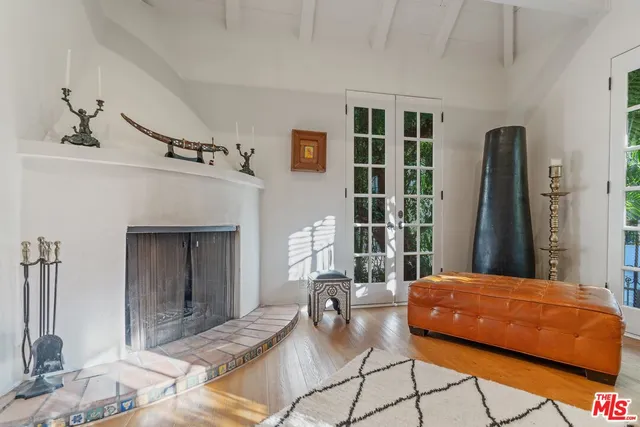 $16,000 | 1643 Queens Road, Los Angeles, CA 90069