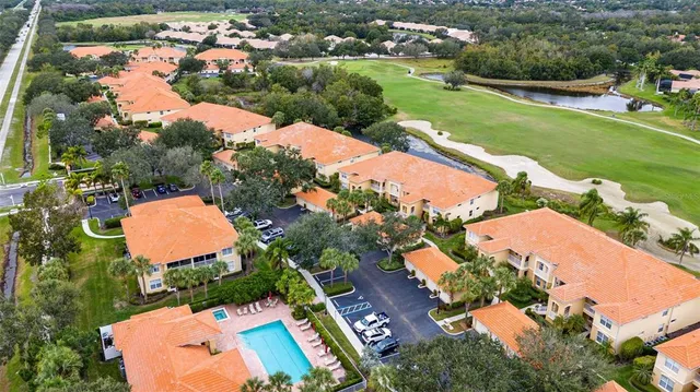 $2,400 | 7187 Boca Grove Place, Unit 201, Lakewood Ranch, FL 34202