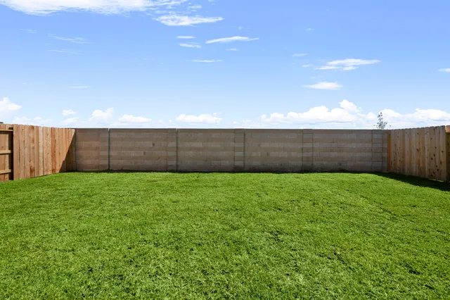 $289,990 | 1810 Glacier Gorge Trail, Dayton, TX 77535