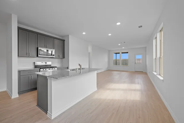 $289,990 | 1810 Glacier Gorge Trail, Dayton, TX 77535