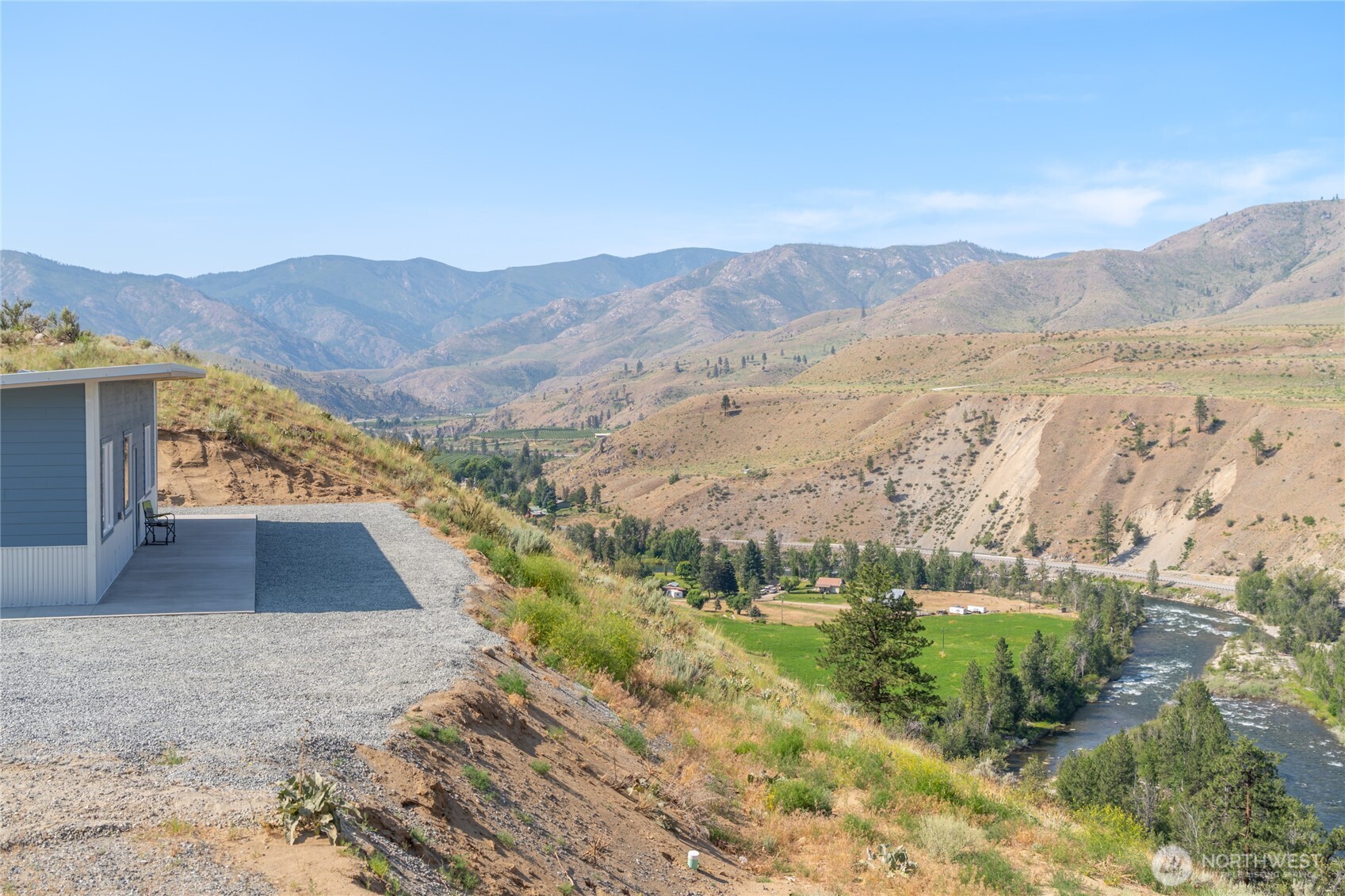 2 Island View Lane Methow, WA 98834 - Photo 3 of 30