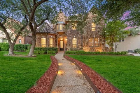 $1,250,000 | 1917 Lakecliff Hills Lane, Austin, TX 78732