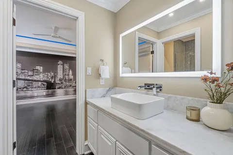 $1,250,000 | 1917 Lakecliff Hills Lane, Austin, TX 78732