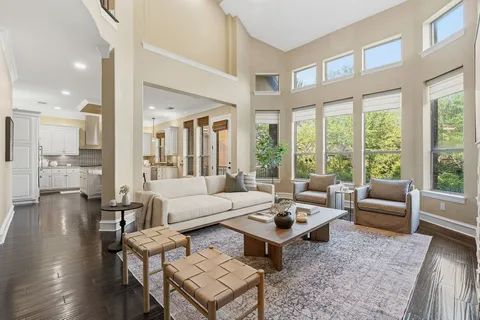 $1,250,000 | 1917 Lakecliff Hills Lane, Austin, TX 78732