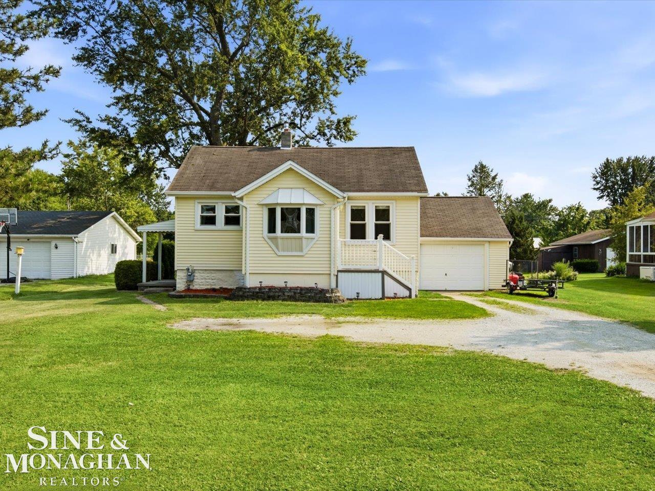 4887 Griswold Road Smiths Creek, MI 48074 - Photo 1 of 29 50218118-fbf0d1e0-f653-4326-b919-14a377413475.JPG