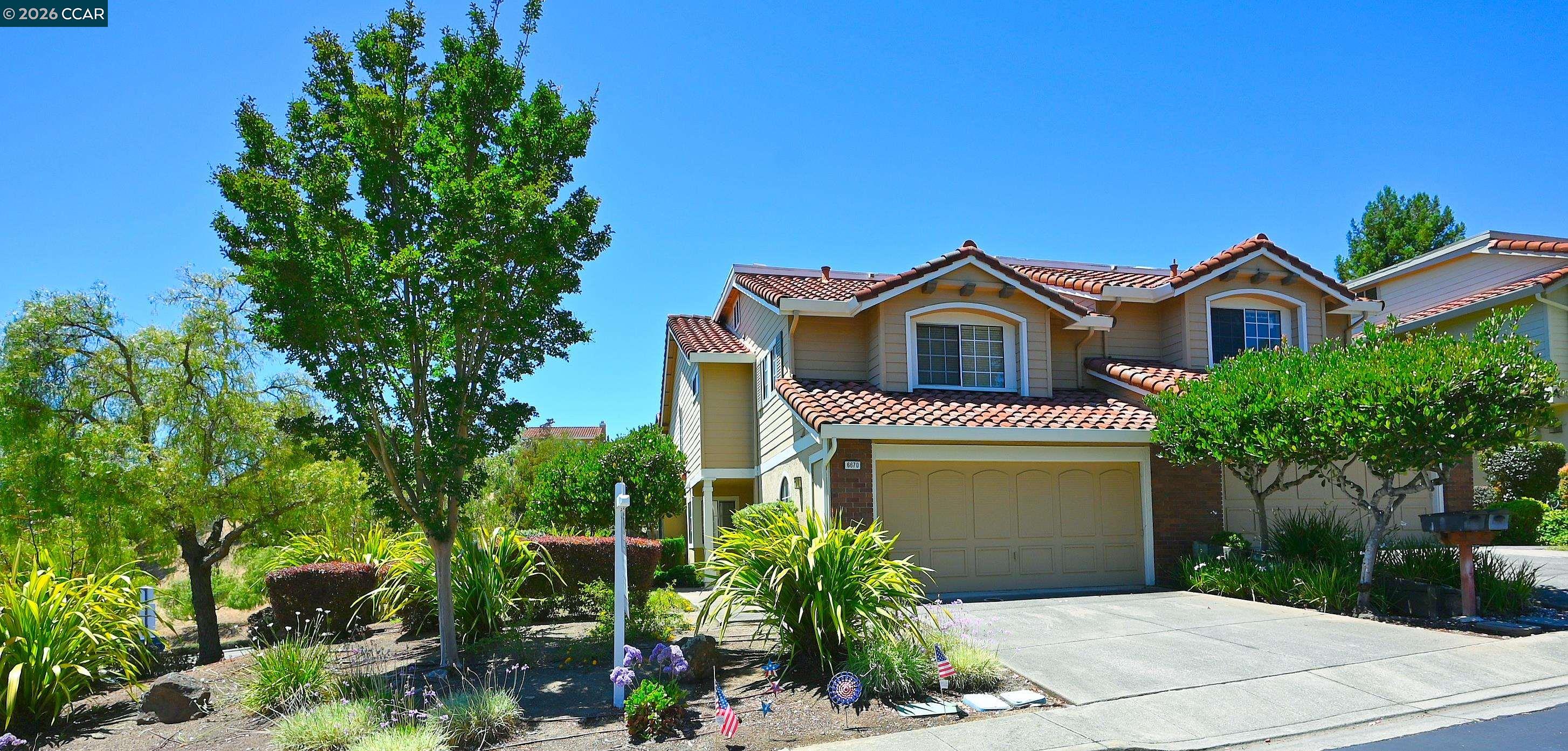 6670 Edgewood Way Castro Valley, CA 94552 - Photo 1 of 56