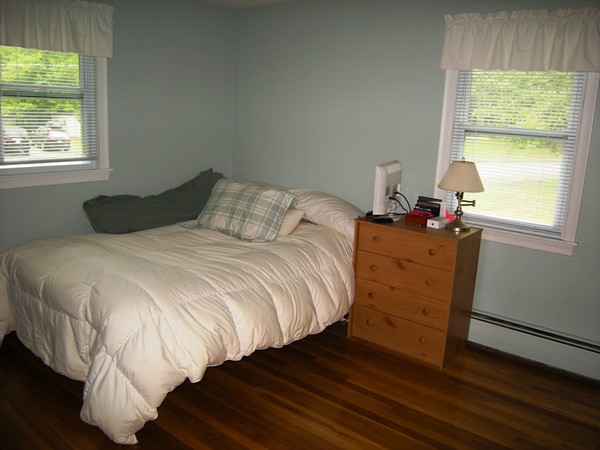 15 Roberts Road Wilmington, MA 01887 - Photo 11 of 14 Gallery Image 11