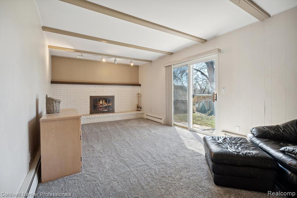 8253 Miller Road Swartz Creek, MI 48473 - Photo 11 of 44 Gallery Image 11