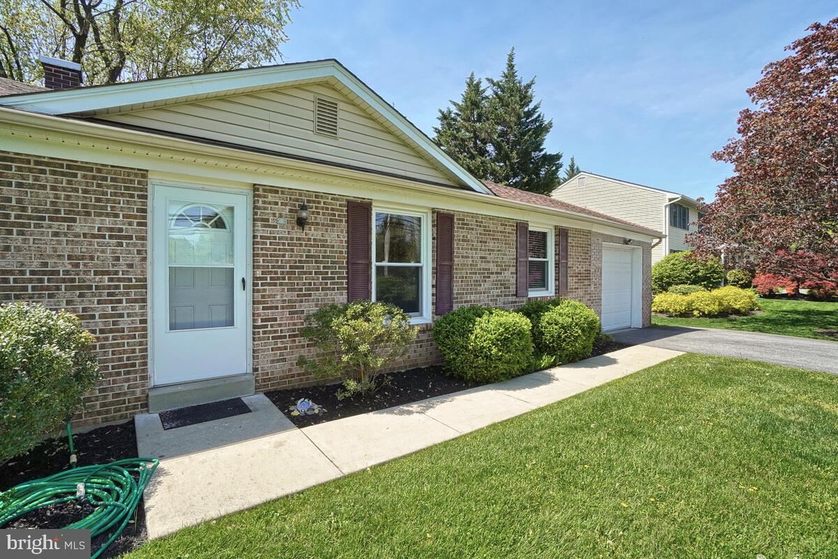 7906 Yellow Springs Road Frederick, MD 21702 - Photo 3 of 35