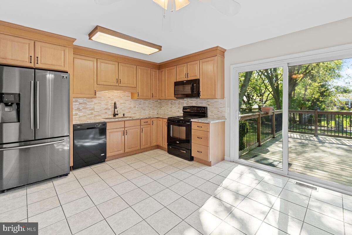 7906 Yellow Springs Road Frederick, MD 21702 - Photo 9 of 35 Kitchen