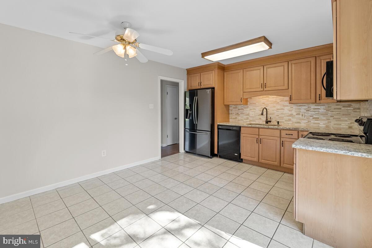 7906 Yellow Springs Road Frederick, MD 21702 - Photo 10 of 35 Dining Area