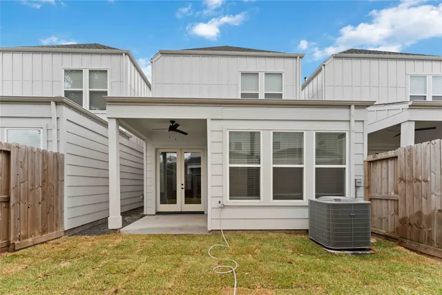 $2,700 | 4109 Hare Street, Unit D, Houston, TX 77020