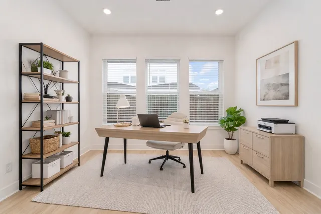 $2,700 | 4109 Hare Street, Unit D, Houston, TX 77020