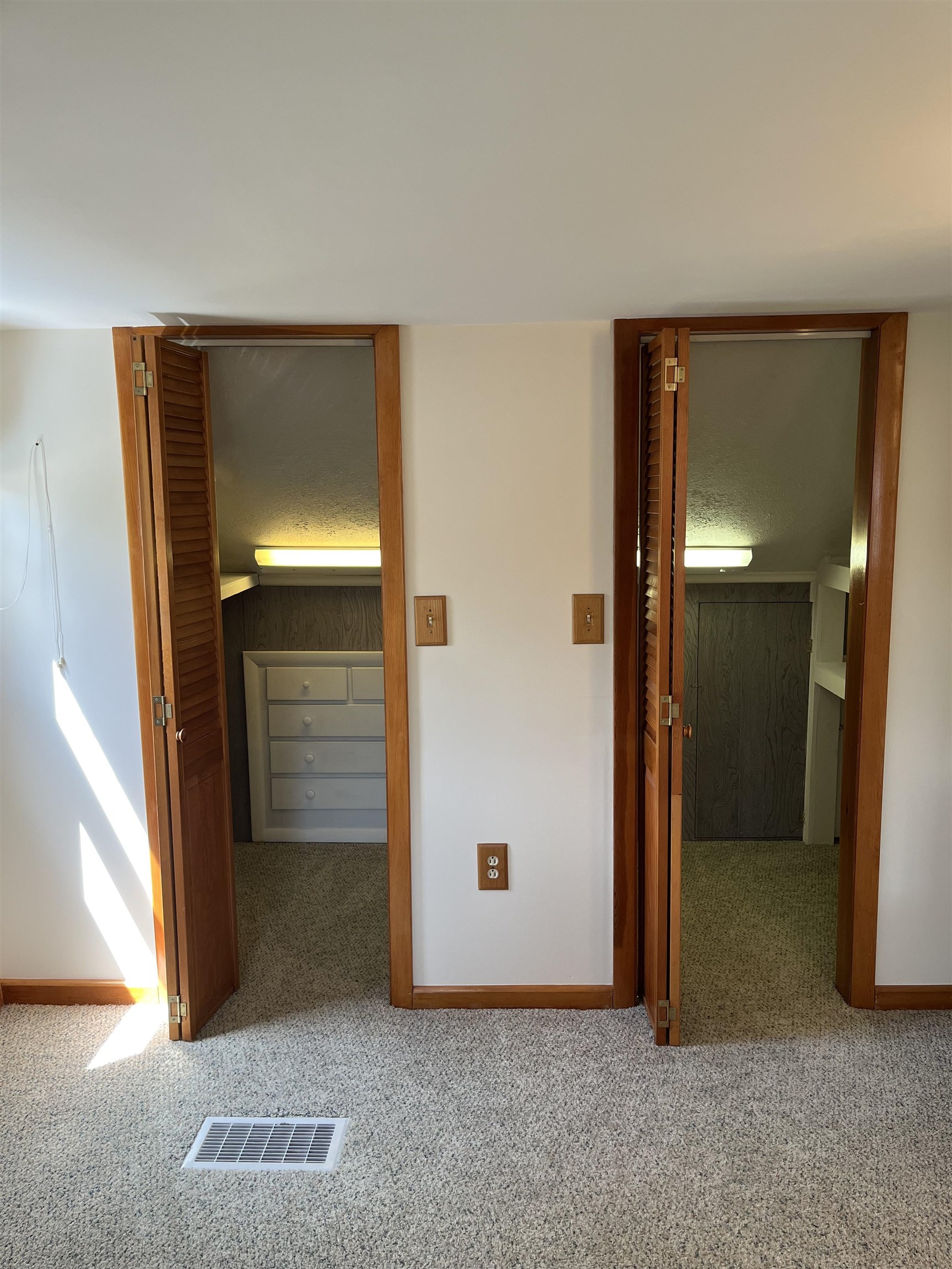 143 Woodbury Road Burlington, VT 05408 - Photo 31 of 32 Gallery Image 31