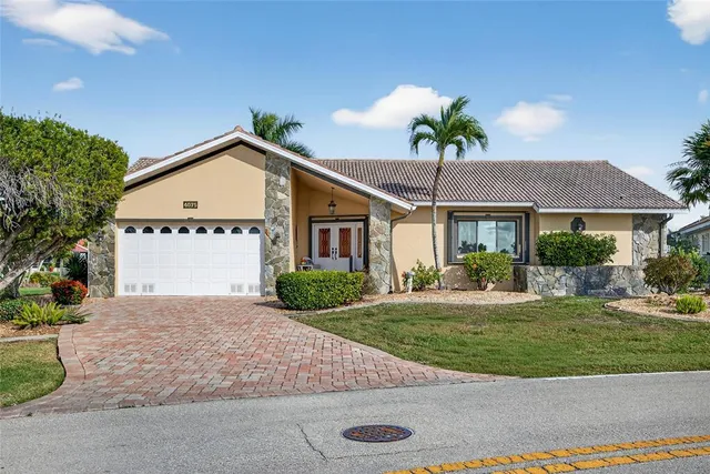 $675,000 | 4075 Turtle Dove Circle, Punta Gorda, FL 33950