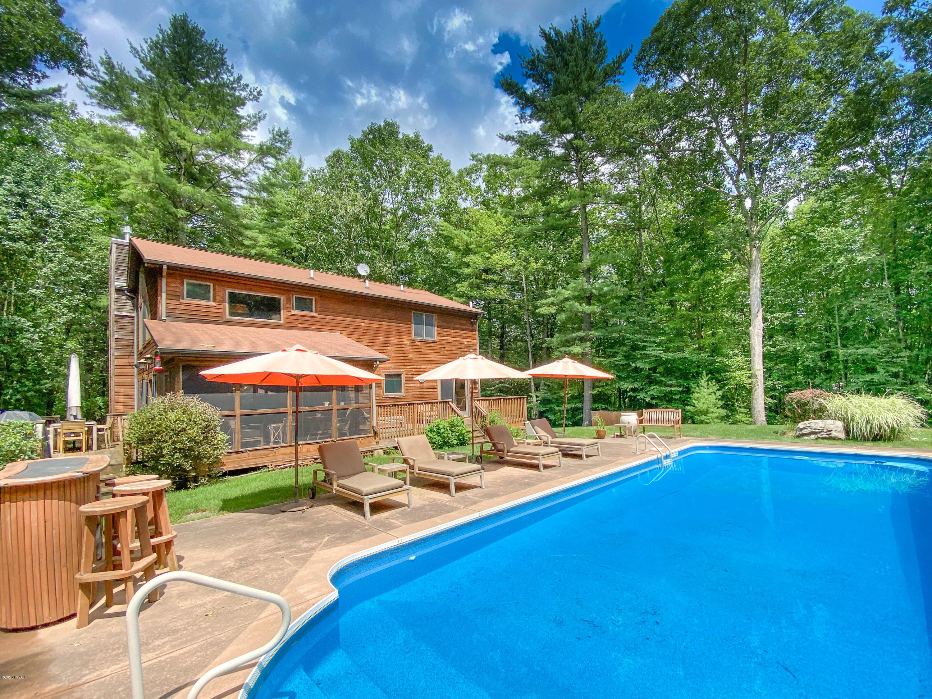 110 Rim Rock Road Milford, PA 18337 - Photo 2 of 45 02