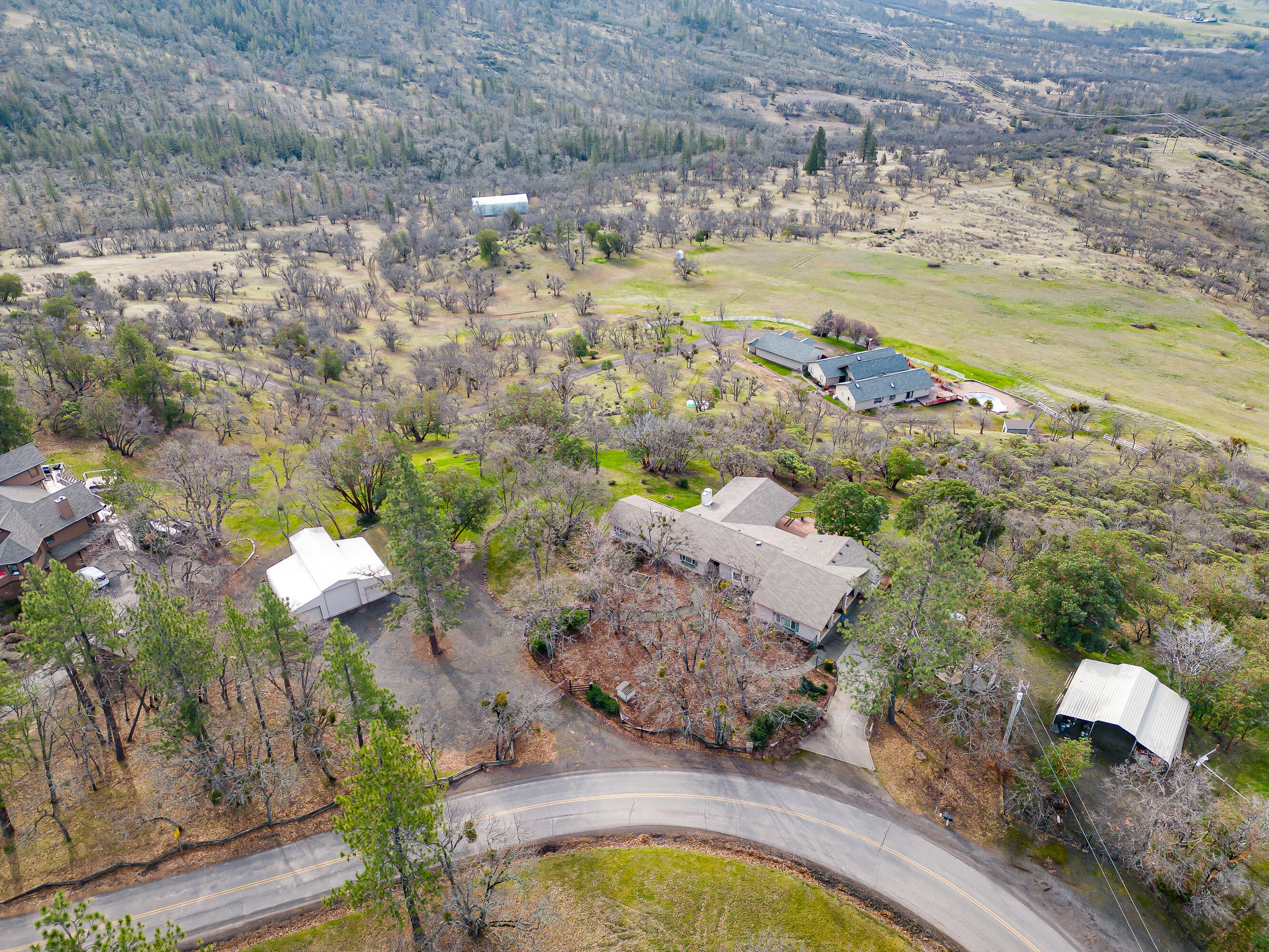 6550 Hillcrest Road Medford, OR 97504 - Photo 47 of 62 Aerial View