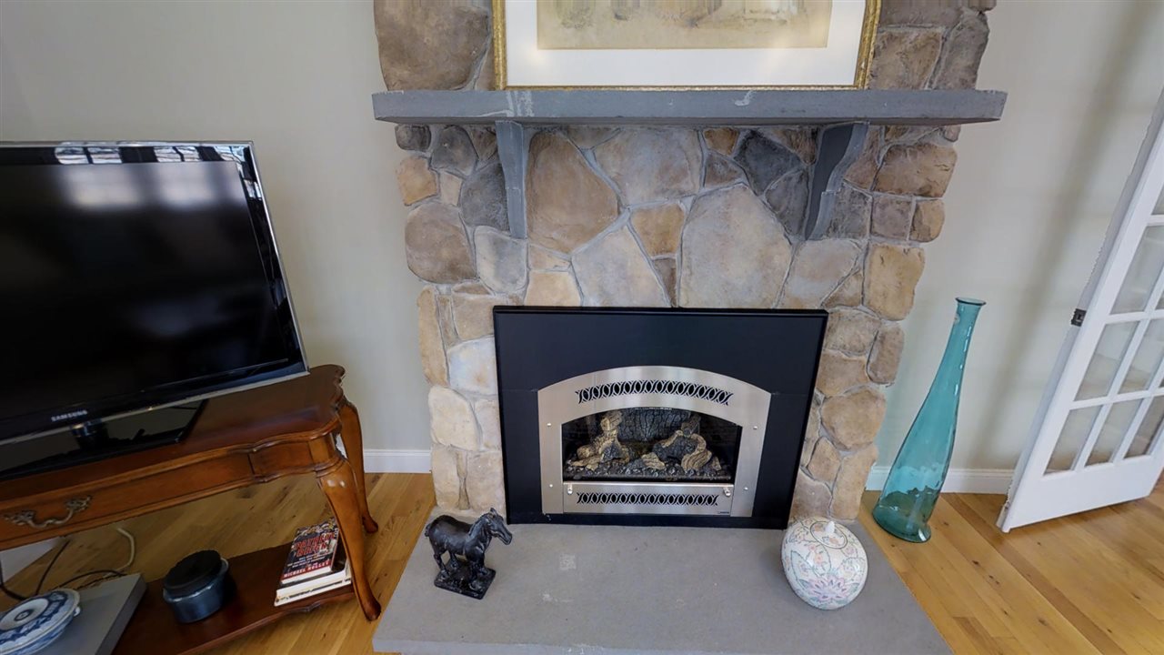 185 Sewall Road Wolfeboro, NH 03894 - Photo 15 of 39 Gallery Image 15