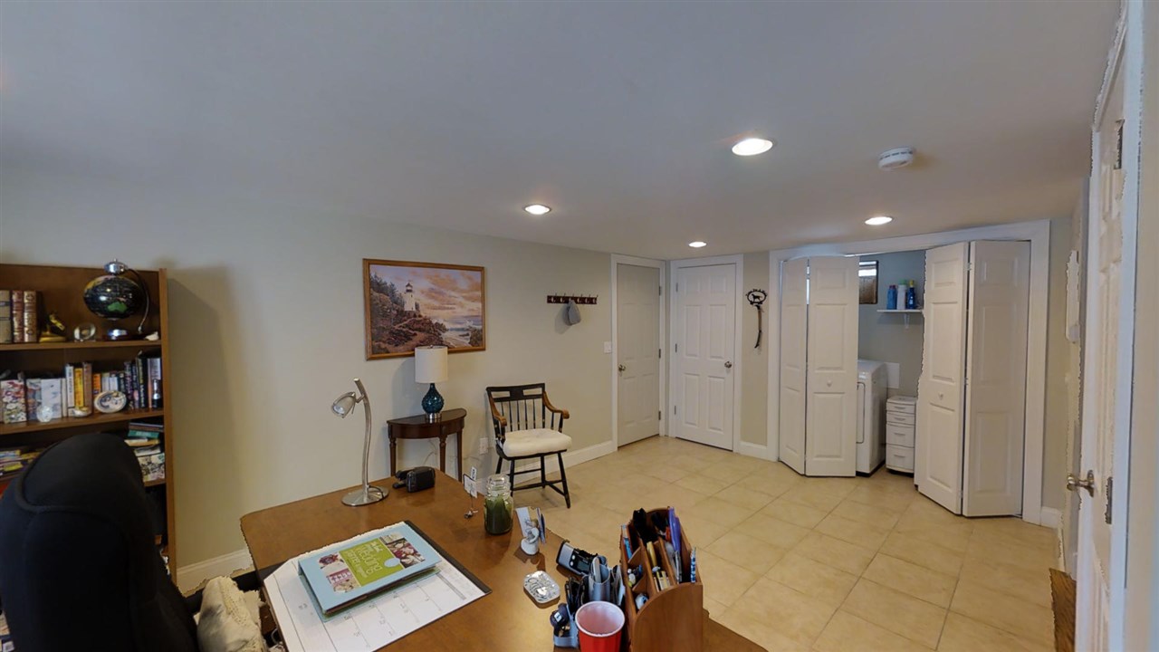 185 Sewall Road Wolfeboro, NH 03894 - Photo 20 of 39 Gallery Image 20