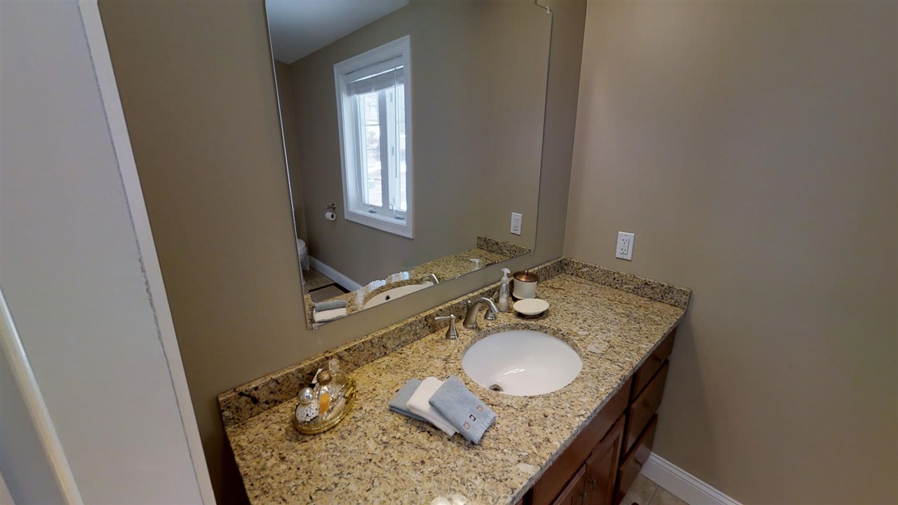 185 Sewall Road Wolfeboro, NH 03894 - Photo 33 of 39 Gallery Image 33