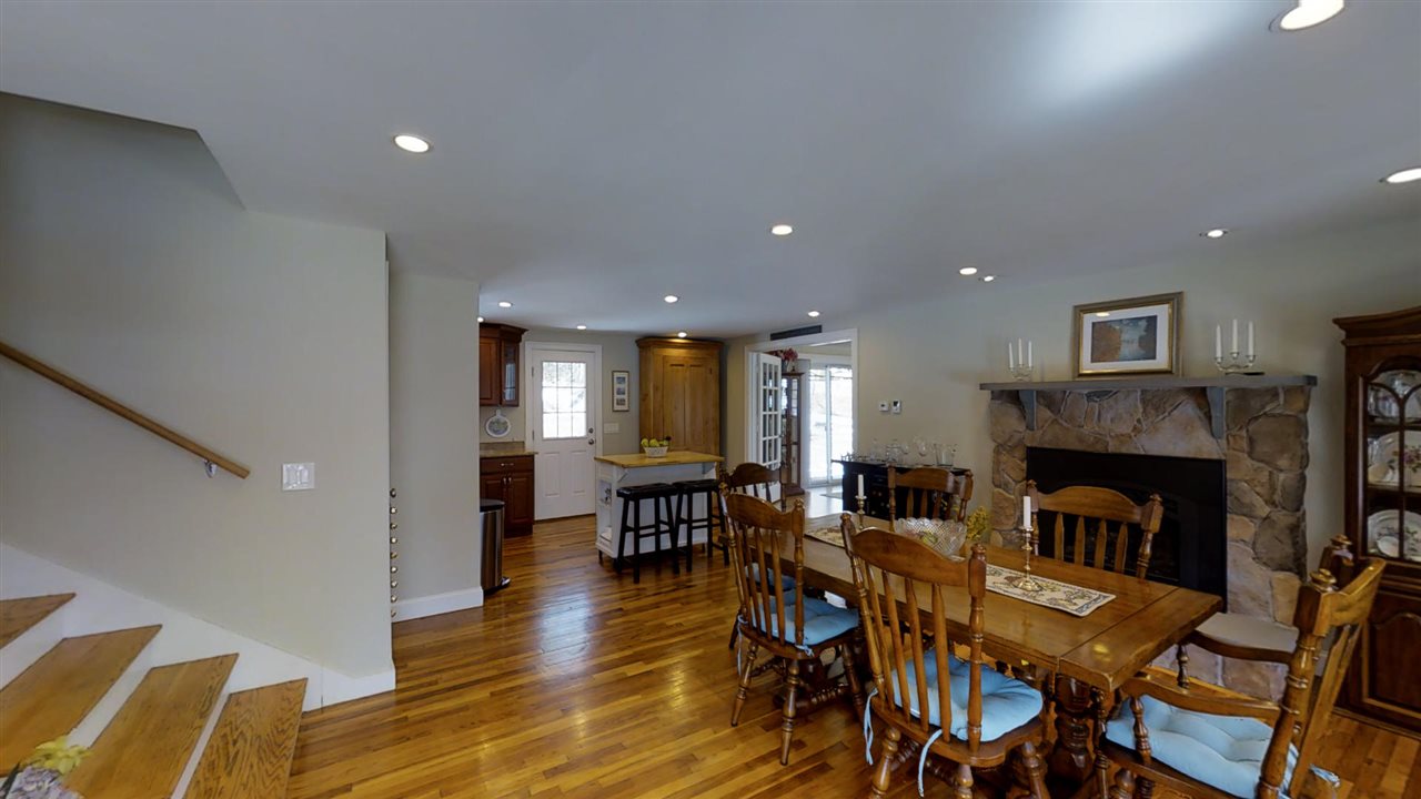185 Sewall Road Wolfeboro, NH 03894 - Photo 5 of 39 Gallery Image 5