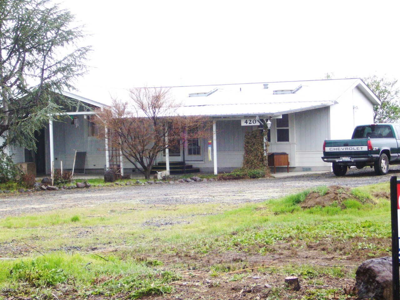 420 Schut Road Moxee, WA 98936 - Photo 22 of 24 Front 2