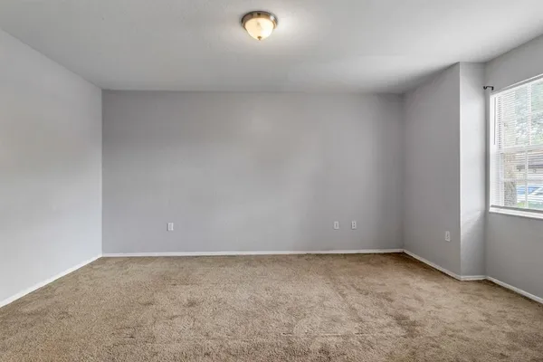 $1,300 | 13929 Fairway Island Drive, Unit 812, Orlando, FL 32837
