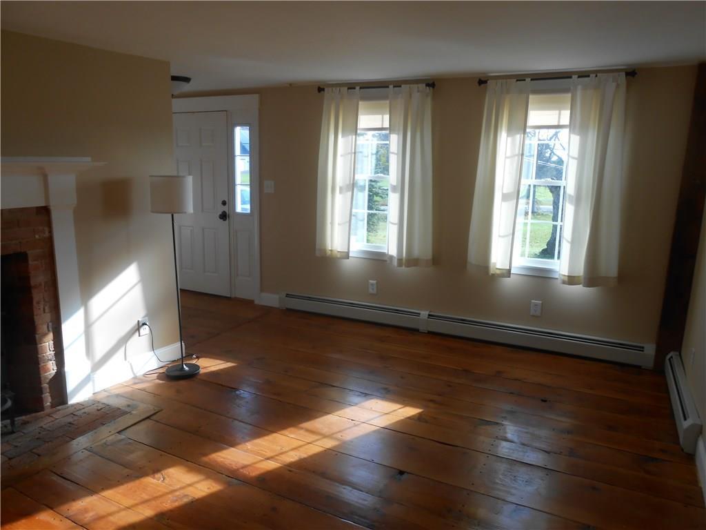 322 Boom Road Saco, ME 04072 - Photo 14 of 31 Living Room