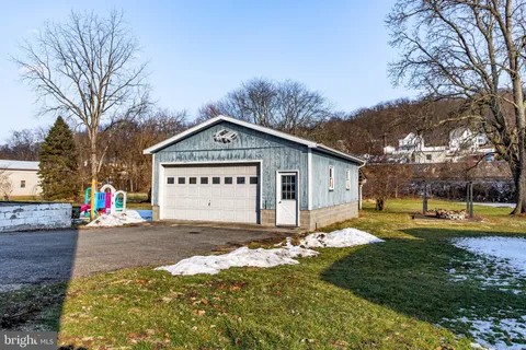 $195,000 | 250 Riverside Lane, Herndon, PA 17830