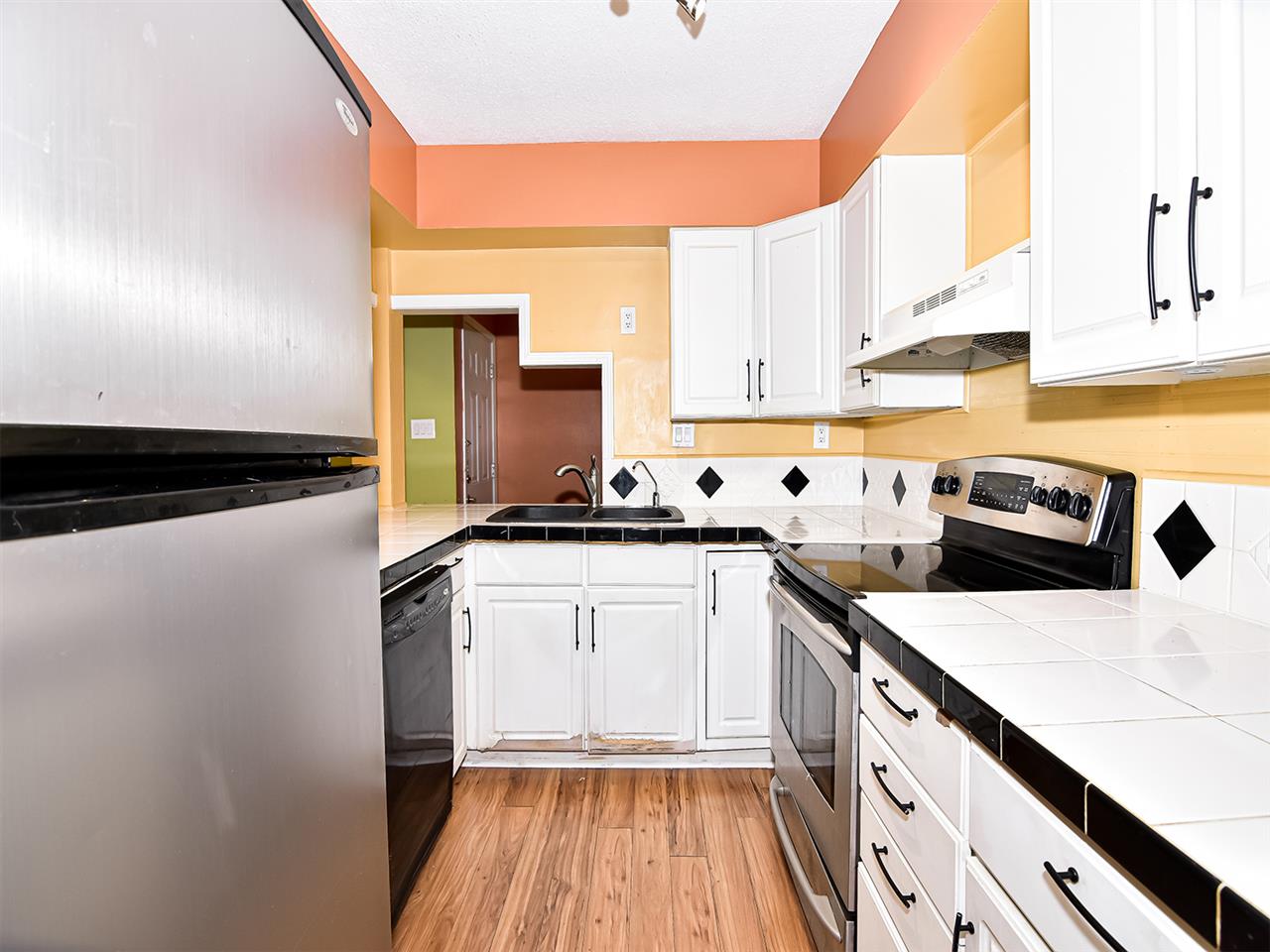 1926 Allenby Road, Unit 11 Germantown, TN 38139 - Photo 6 of 25 Gallery Image 6