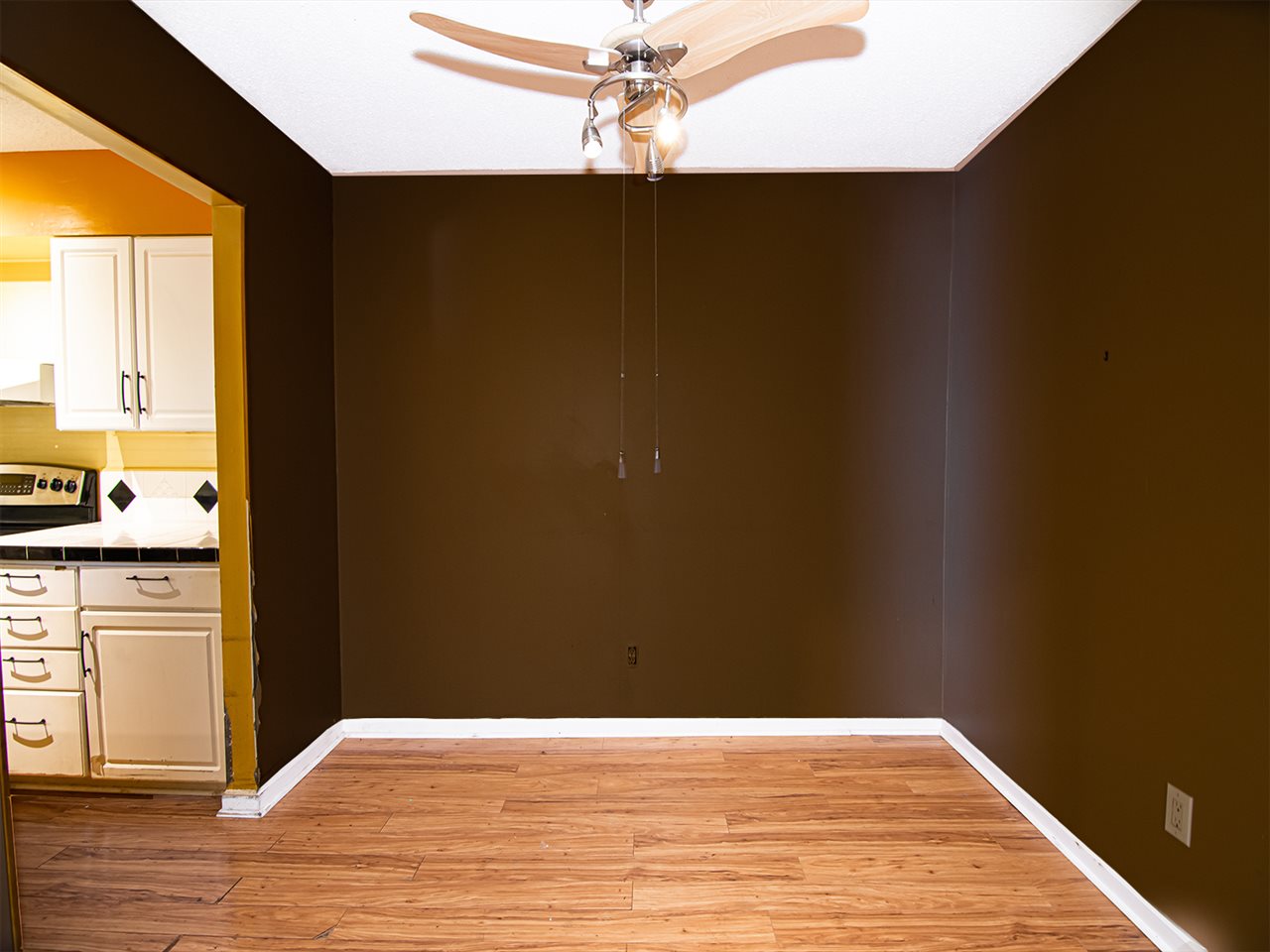 1926 Allenby Road, Unit 11 Germantown, TN 38139 - Photo 9 of 25 Gallery Image 9