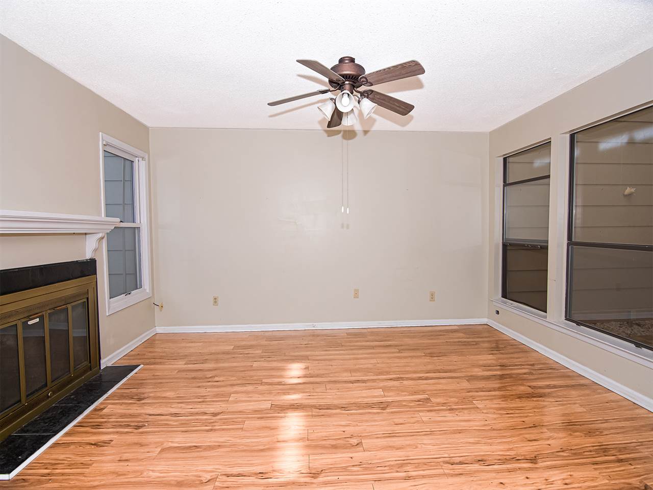 1926 Allenby Road, Unit 11 Germantown, TN 38139 - Photo 10 of 25 Gallery Image 10