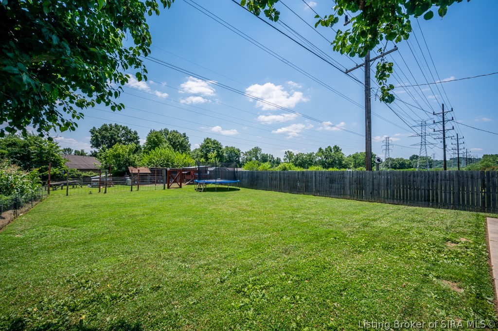 213 Redwood Drive New Albany, IN 47150 - Photo 36 of 47 Gallery Image 36