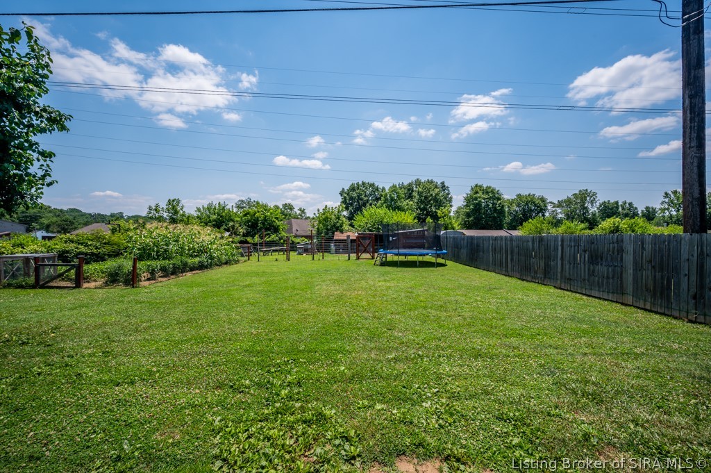 213 Redwood Drive New Albany, IN 47150 - Photo 37 of 47 Gallery Image 37