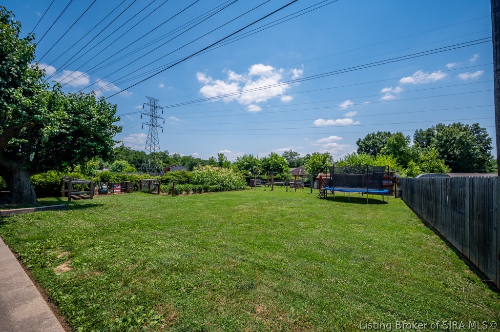 213 Redwood Drive New Albany, IN 47150 - Photo 38 of 47 Gallery Image 38
