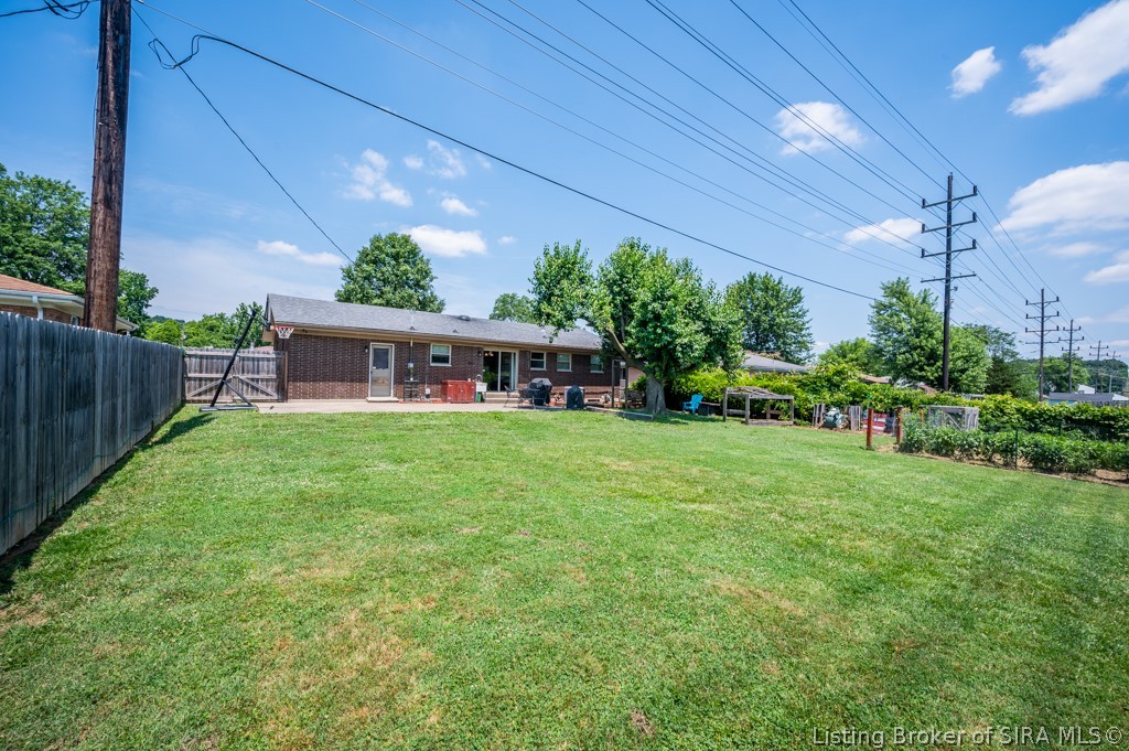 213 Redwood Drive New Albany, IN 47150 - Photo 42 of 47 Gallery Image 42