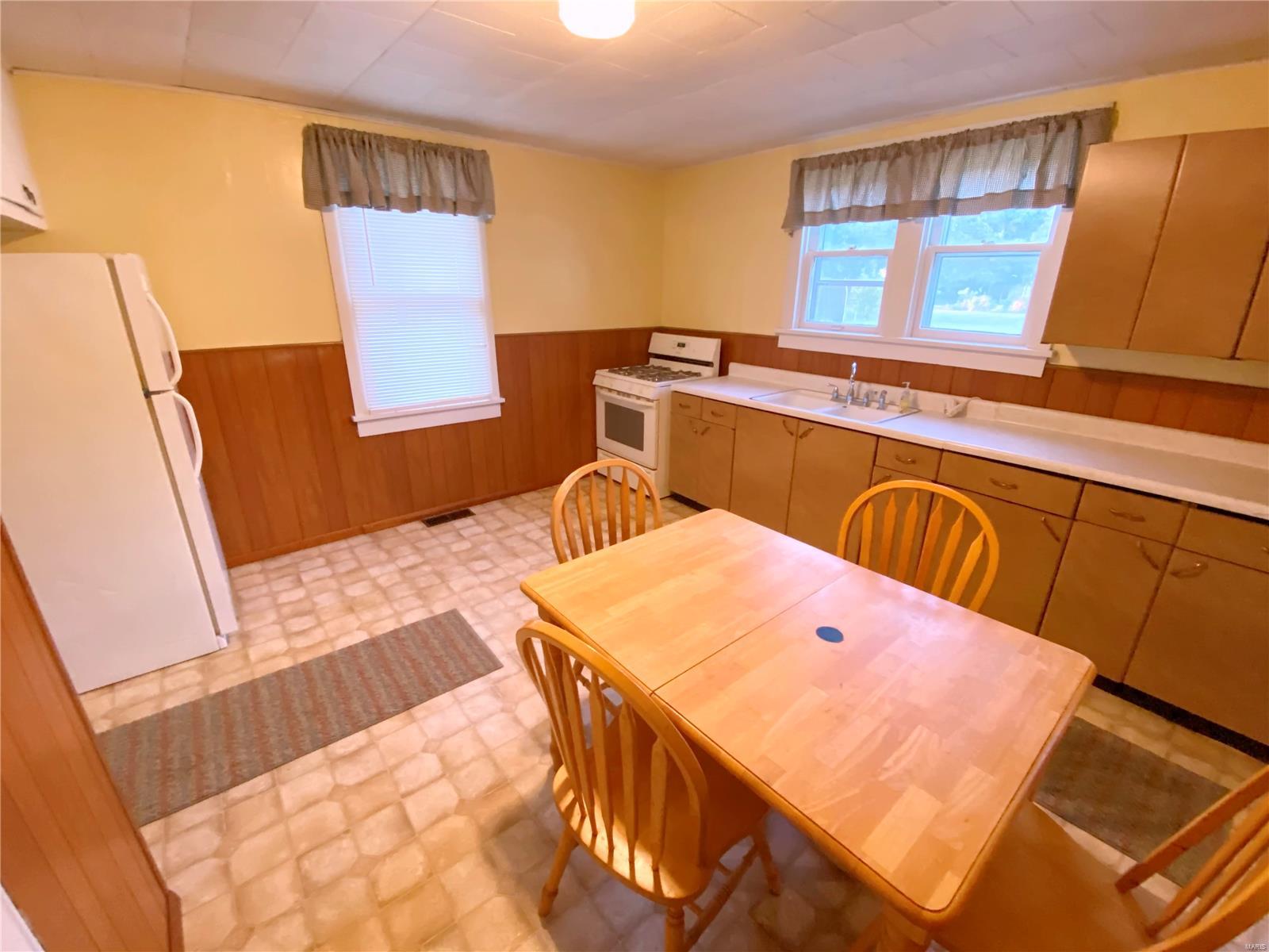 608 Middle Street Prairie du Rocher, IL 62277 - Photo 11 of 23
